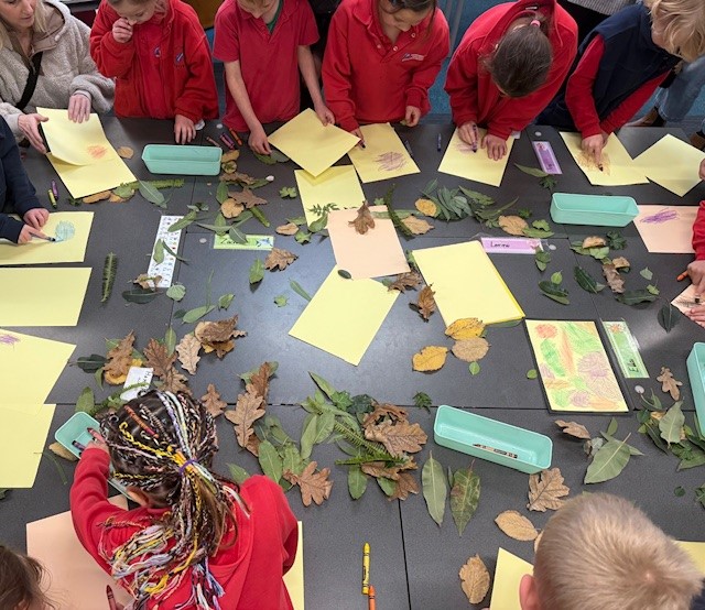 /uploaded_files/media/gallery/1753929004Leaf Rubbing.jpg